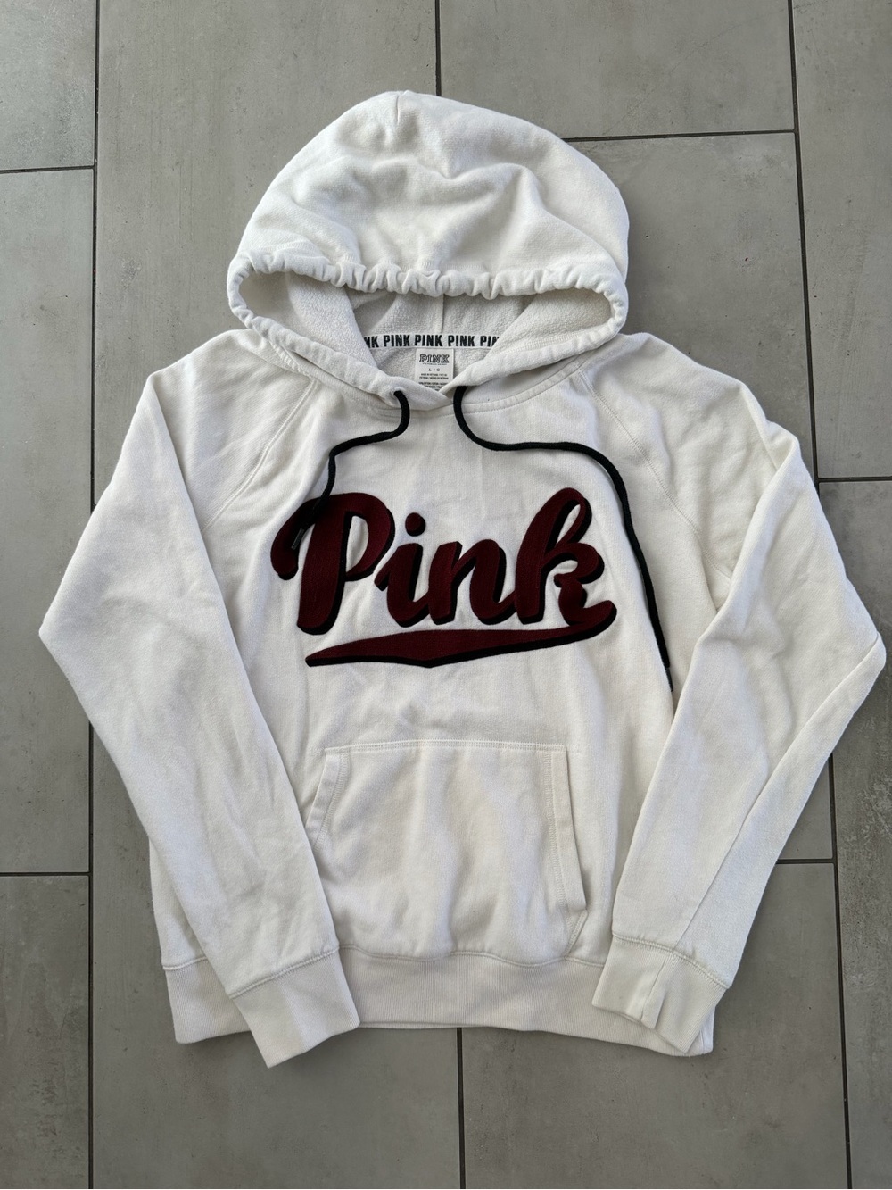 Victoria’s Secret PINK pullover hoodie in cream Size L